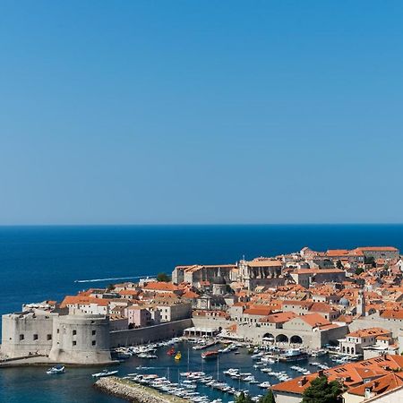 Apartman Knego With Parking Dubrovnik Bagian luar foto