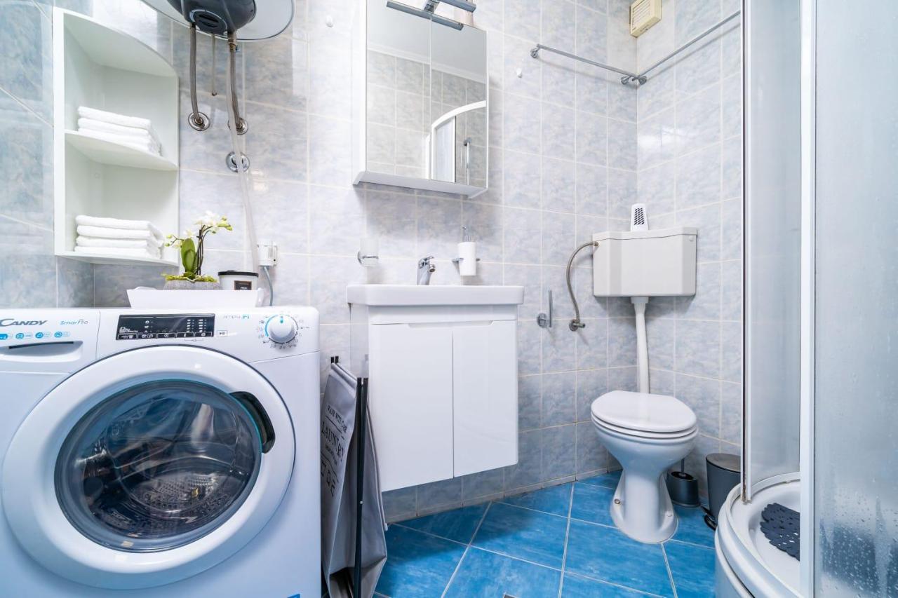 Apartman Knego With Parking Dubrovnik Bagian luar foto